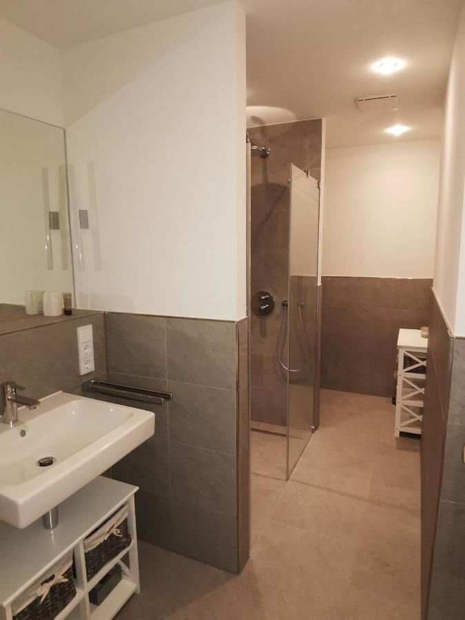Exklusives Studioapartment - In Traumhafter Lage Direkt Am Halensee Apartamento